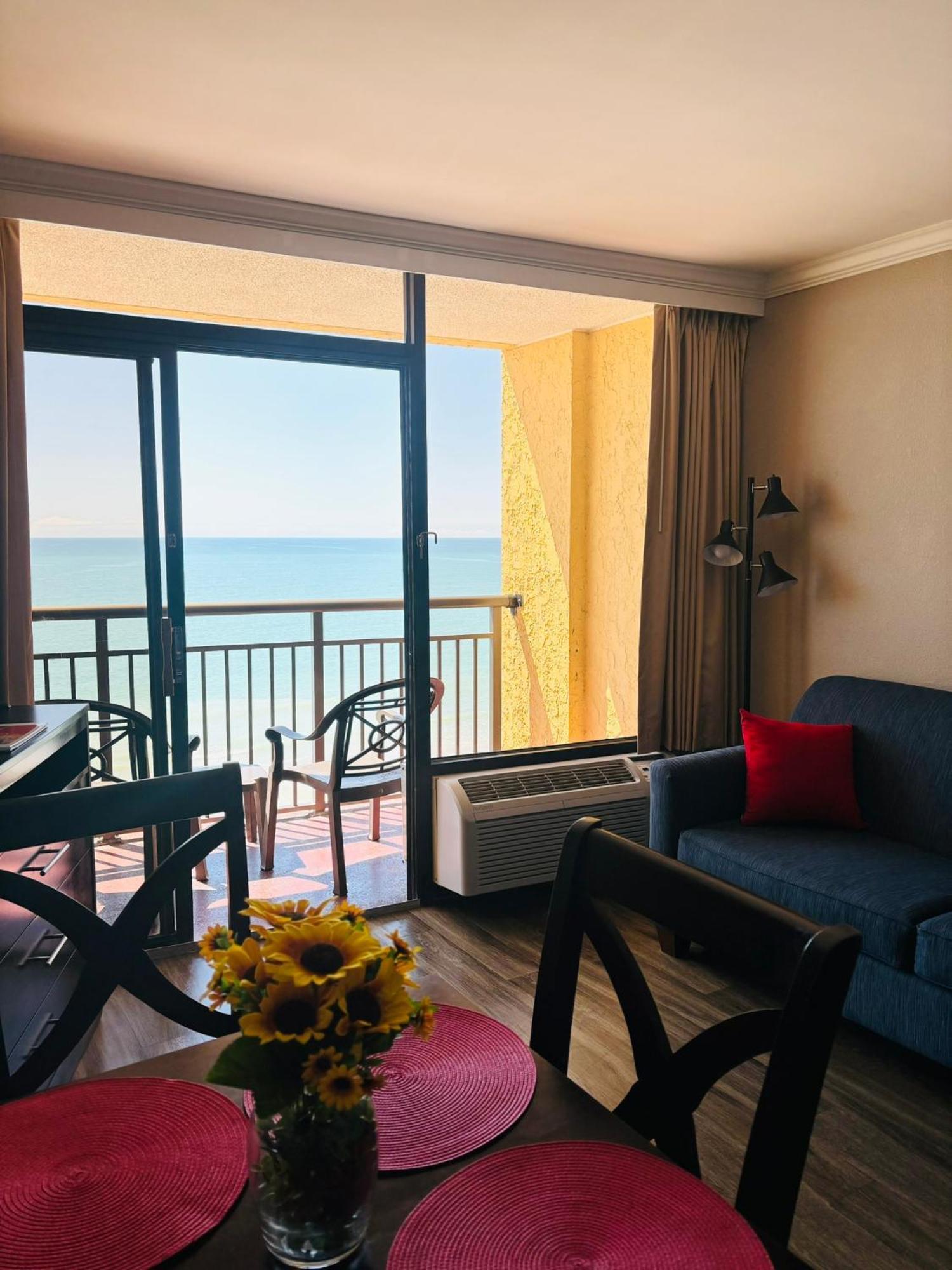 Azure Bliss Oceanfront Condo Sleeps 6 Myrtle Beach Buitenkant foto